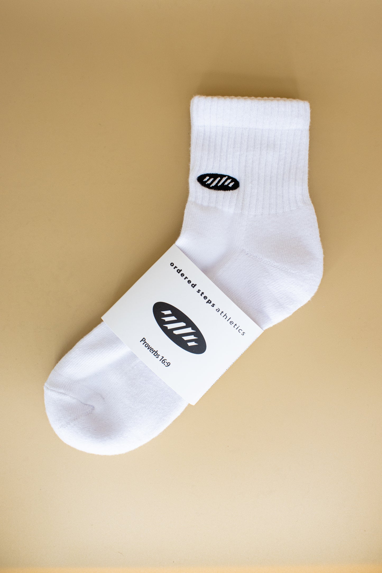Ordered Steps Quarter Crew Socks