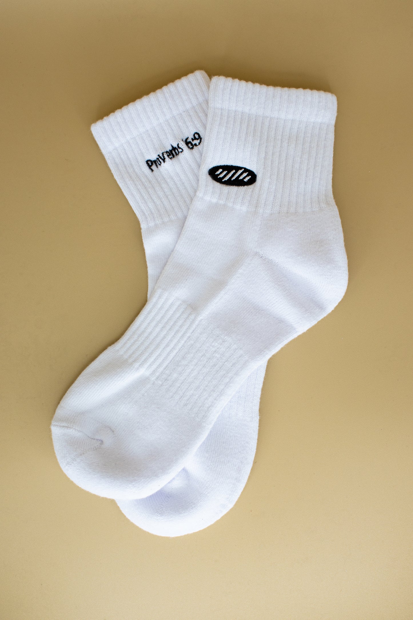 Ordered Steps Quarter Crew Socks