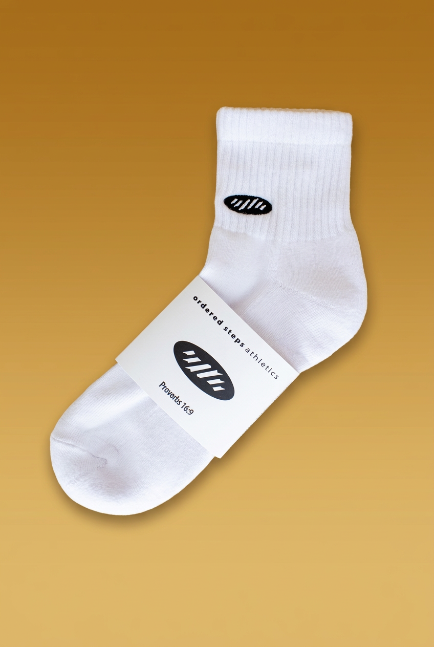 Ordered Steps Quarter Crew Socks